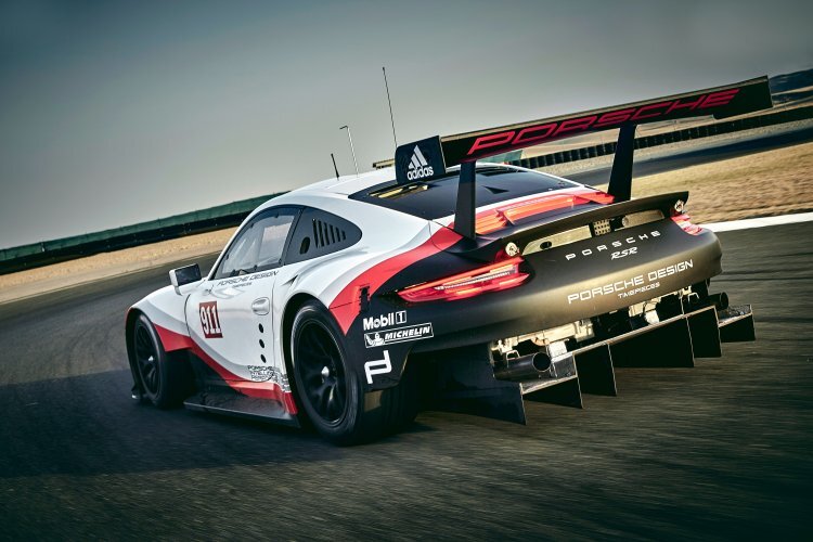 Durch den Motor vor der Hinterachse konnte beim Porsche 911 RSR der Diffusor grösser ausfallen