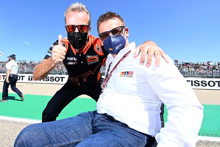 Hervé Poncharal mit KTM-Motorsport-Direktor Pit Beirer