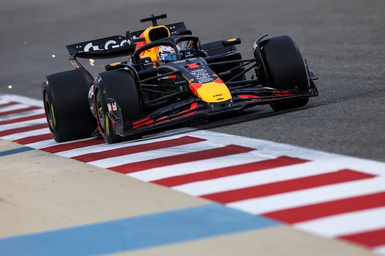 Max Verstappen beim Wintertest in Bahrain