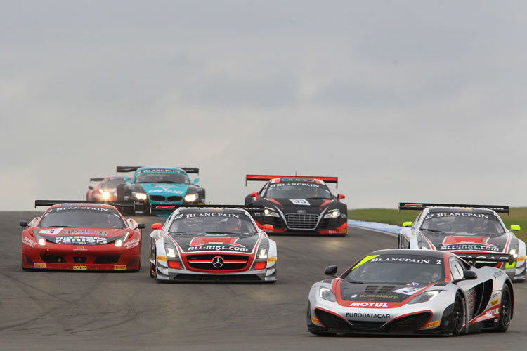 Details zur FIA GT Series bei RTL und RTL Nitro FIA GT Series