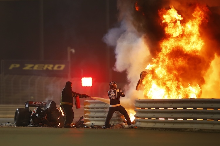 Beim furchterregenden Feuer-Unfall in Bahrain zog sich Romain Grosjean keine schweren Verletzungen zu, doch der Crash beendete seine GP-Karriere