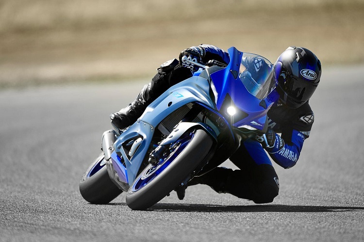 Yamaha YZF-R7: Supersport-Motorrad mit Einsatzschwerpunkt Landstrasse zum Schlagerpreis
