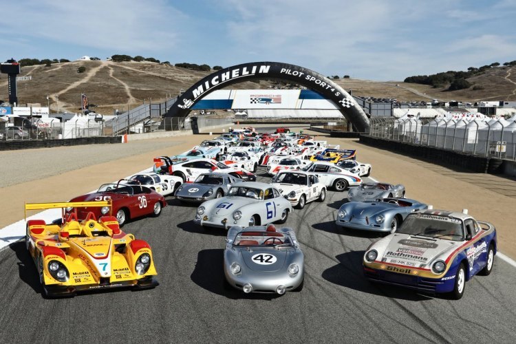 Gruppenbild: Historische Porsche so weit das Auge reicht