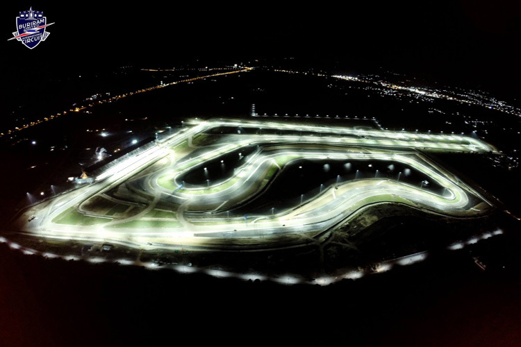 Der Chang Circuit in Buriram/Thailand bei Nacht