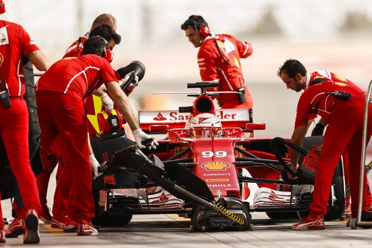 Giovinazzi als Testfahrer von Ferrari