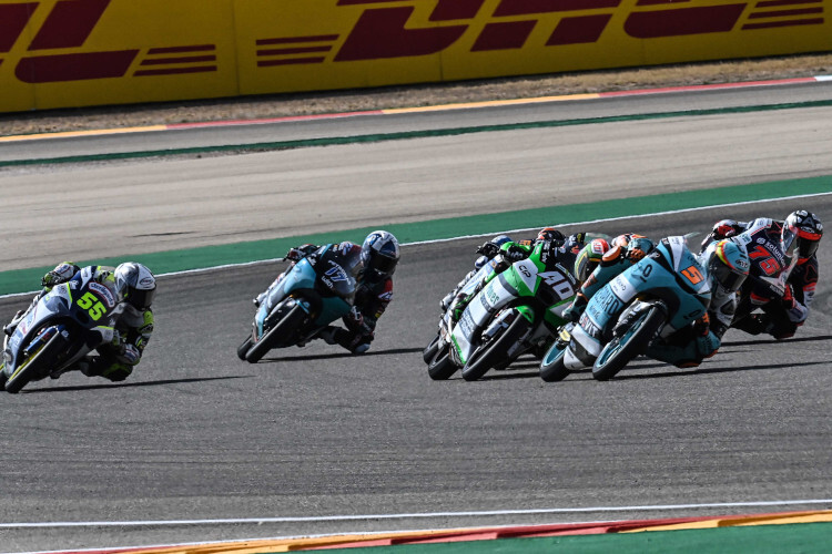 Spannende letzte Moto3-Runde im Aragón-GP: Masia (5) gewinnt vor Binder (40)