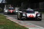 So wird das Duell in der FIA WEC 2017 lauten: Porsche 919 Hybrid (vorn) gegen Toyota TS050 Hybrid