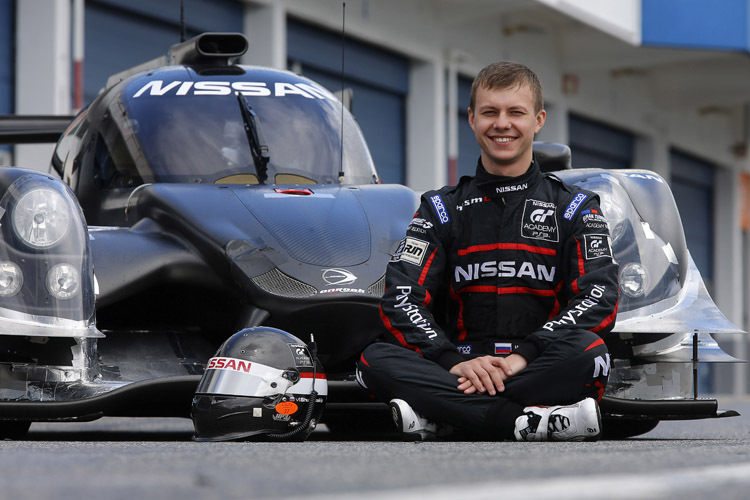 Mark Shulzhitskiy ist Testfahrer für Oak Racing