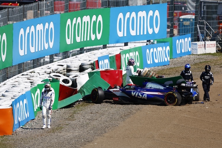 Der Japan-GP endete für Daniel Ricciardo und Alex Albon schon in Kurve 3