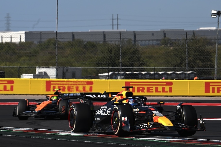 Max Verstappen vor Lando Norris in Texas