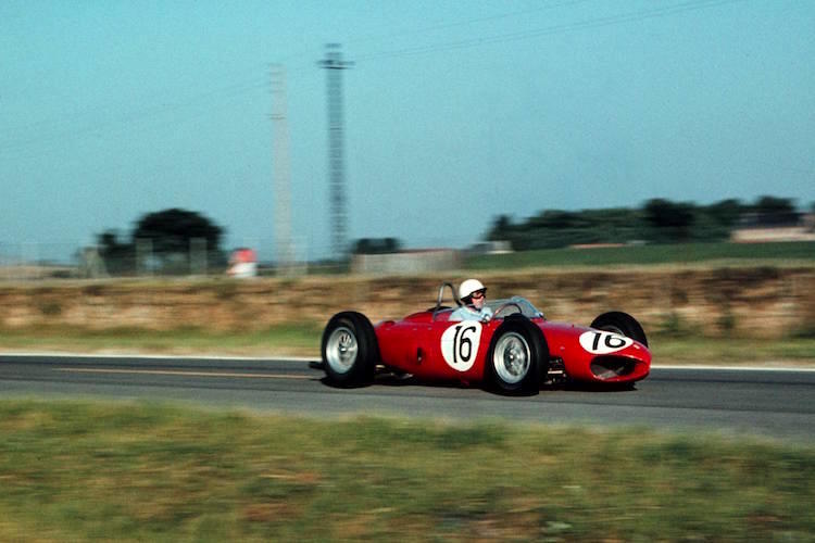 Phil Hill in Reims 1961 mit dem Sharknose-Ferrari