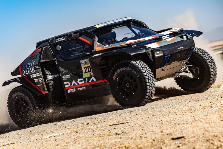 Nasser Al-Attiyah im Dacia führt die Rally Raid-WM vor dem letzten Lauf in Marokko an