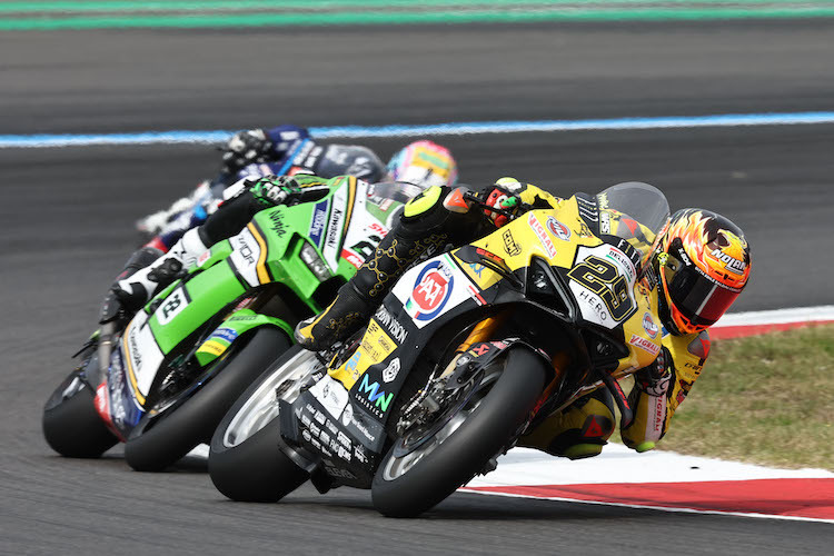 Andrea Iannone und Alex Lowes