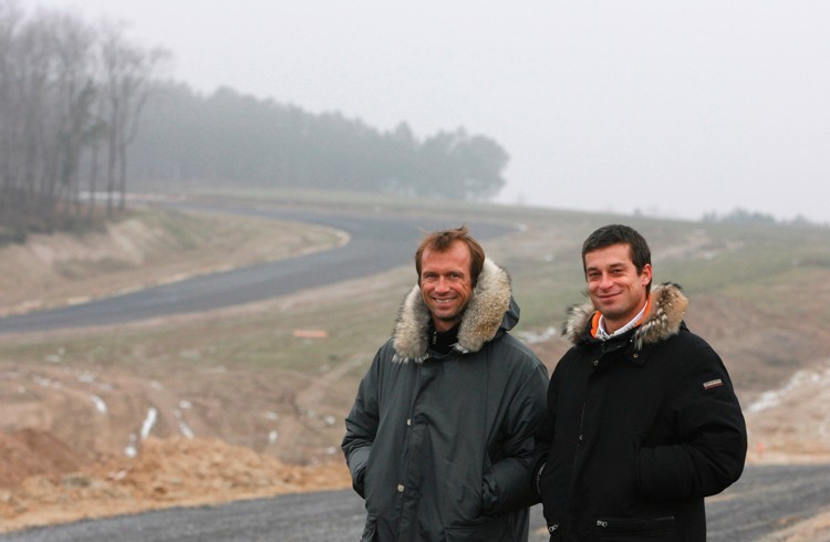 Anthony und Julien Beltoise auf ihrer Baustelle