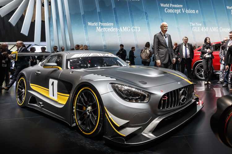 Mercedes-Chef Zetsche und der neue GT3