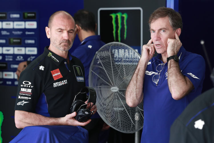 Yamaha-Teammanager Massimo Meregalli und Renndirektor Lin Jarvis