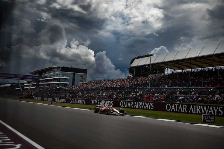 Wegen eines Fehlers blieb Charles Leclerc im Silverstone-Qualifying im Q2 hängen