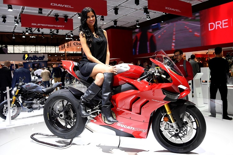 Bei genauer Betrachtung ein einladendes Angebot: Die Ducati Panigale V4R für 39.000 Euro