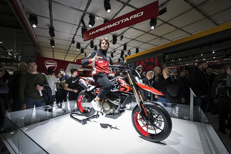 Die Schönste der Motorradmesse Mailand: Ducati Hypermotard 698 Mono RVE