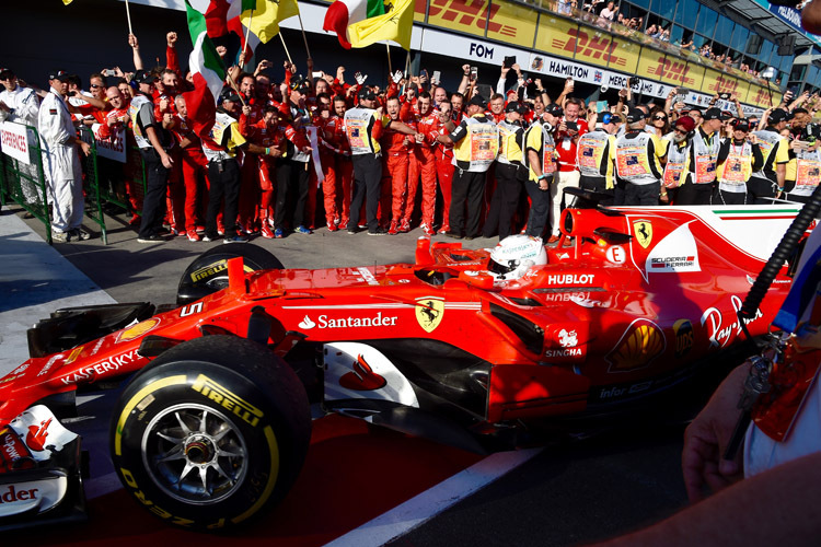 Günther Steiner ist überzeugt: Sebastian Vettels Sieg ist ein Beweis für die Stärke des Ferrari-Motors