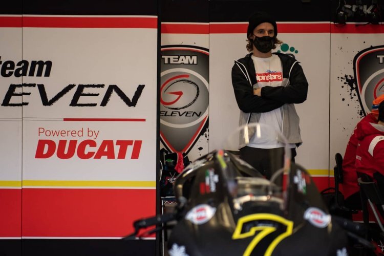 Endlich kann Chaz Davies die Go Eleven-Ducati selbst pilotieren