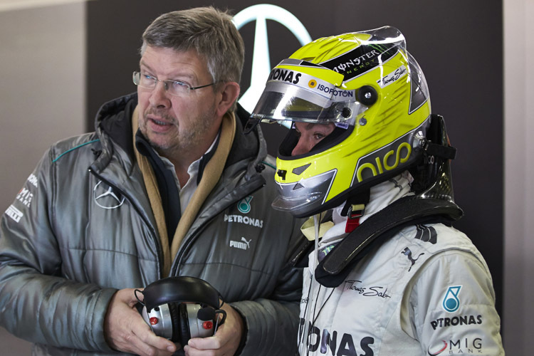 Dick eingepackt: Ross Brawn mit Rosberg