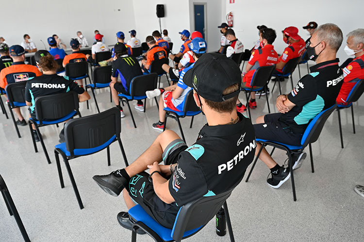 Auch die MotoGP-Fahrer wurden heute belehrt