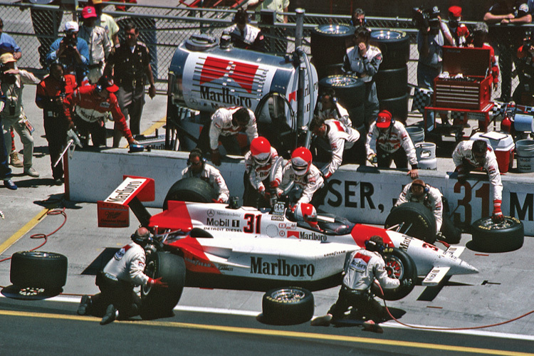 Tankstopp für Al Unser jr. auf dem Weg zum Indy-500-Sieg 1994