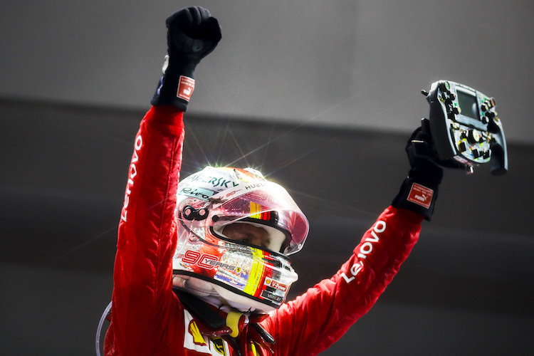 Sebastian Vettel nach seinem Sieg in Singapur 2019