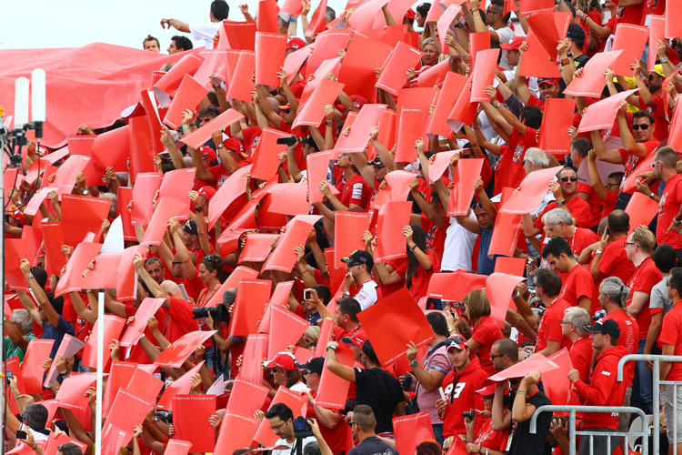 Die Ducatisti jubelten in Misano ihren Helden trotzdem tapfer zu