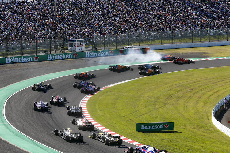 Max Verstappens Rennen war nach dem Crash in der zweiten Kurve praktisch gelaufen