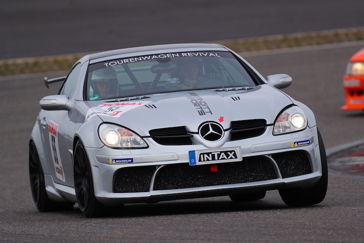 Peter und Susanne Röskes verließen das Finale des Tourenwagen & GT Revival mit einem ersten und einem zweiten Platz