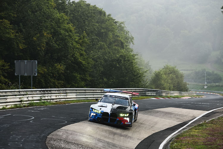 Der neue BMW M4 GT3 EVO auf der Nordschleife