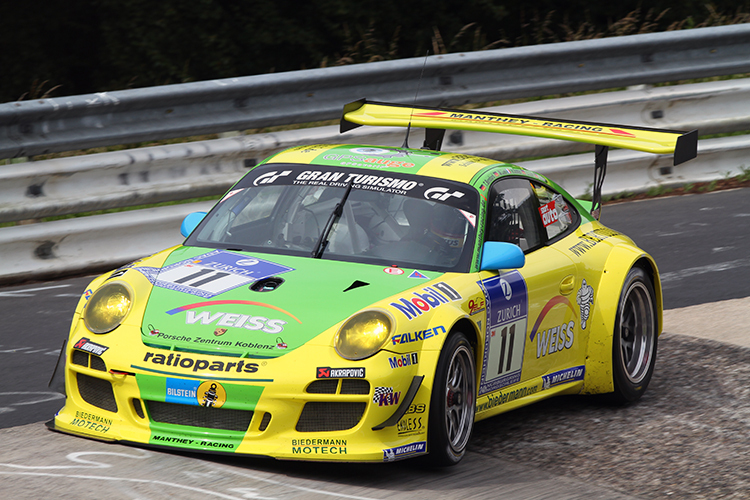 Neben dem GT3 RSR gibt es auch einen grün-gelben GT3 R beim 24h-Rennen