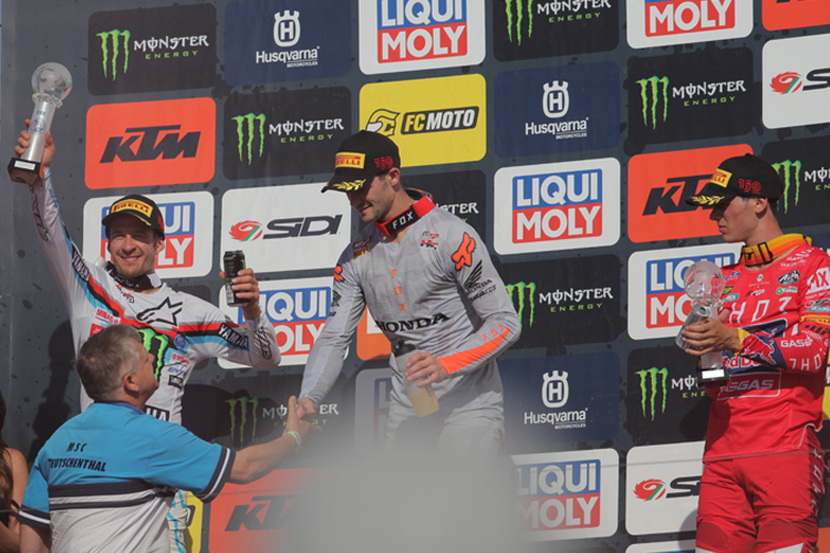 Tim Gajser gewann den Grand-Prix of Germany im Talkessel vor Jeremy Seewer und Jorge Prado