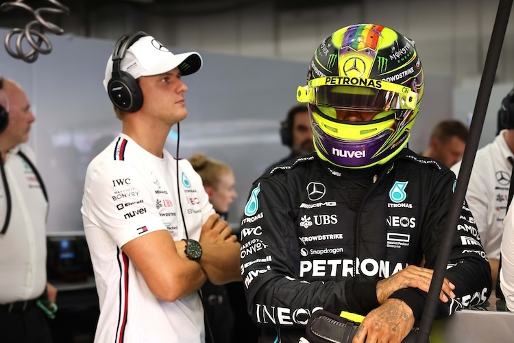 Mick Schumacher und Lewis Hamilton
