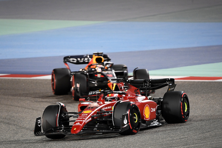 Liegt Ferrari vor Red Bull Racing?