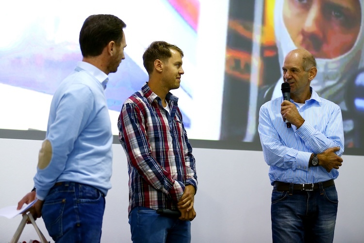 Sebastian Vettel und Adrian Newey (rechts)