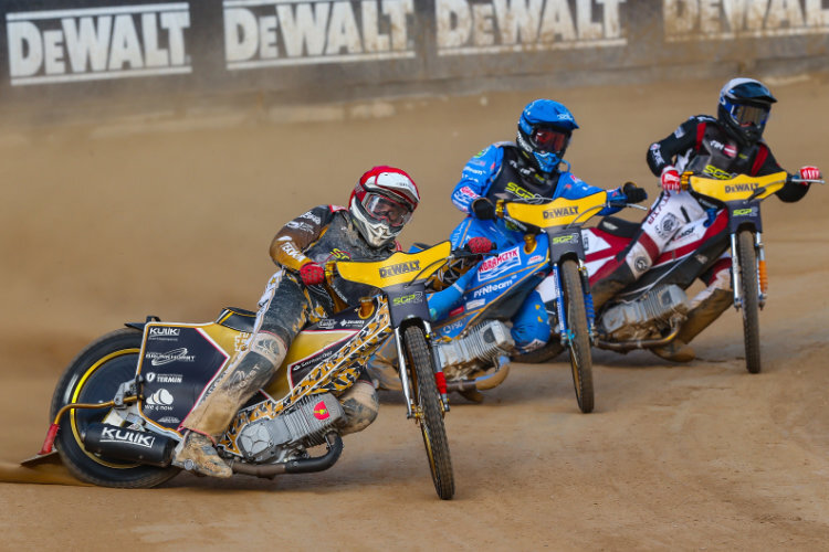 Kritik-am-deutschen-Liga-System-Norick-Bl-dorn-hofft