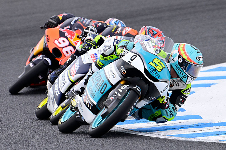Das Moto3-Spitzentrio beim GP von Japan: Masiá (Honda) vor Sasaki (Husky) und Holgado (KTM)