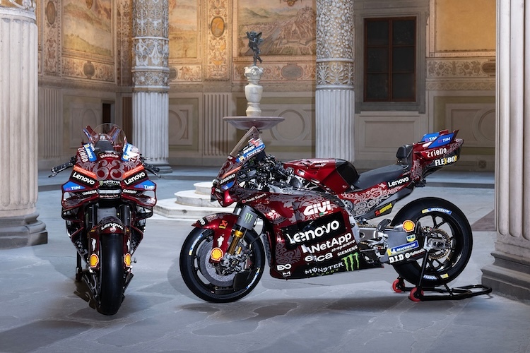 Ducati-in-Mugello-mit-Renaissance-Lackierung-