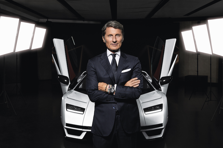 Stephan Winkelmann, Vorsitzender und CEO von Lamborghini, will nach dem Absatzrekord von 2021 die Produktion erhöhen