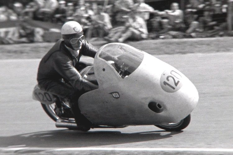 NSU-Pilot Werner Haas 1954 auf der Solitude