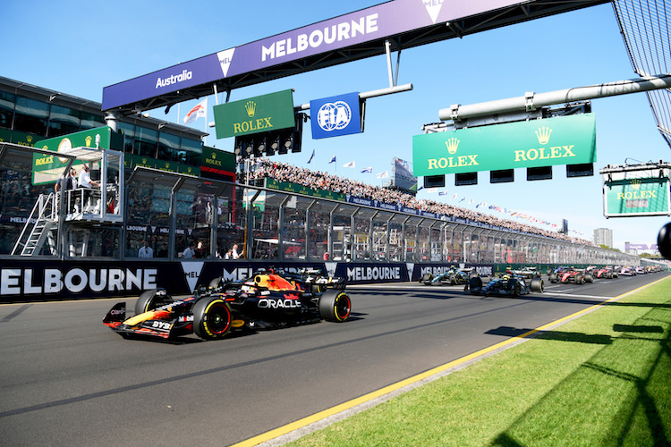 Red Bull Racing wird bei der Weiterentwicklung von Max Verstappens Dienstwagen kein leichtes Spiel haben, erwartet Teamchef Christian Horner