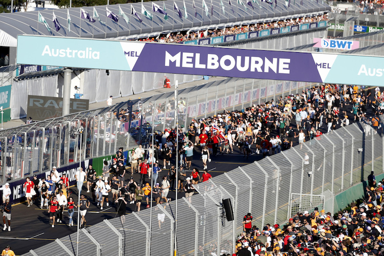 Australien 2024 Fans Auf Melbourne Strecke Verboten Formel 1   19a45b2714f842588ffe9467d83a6e63 