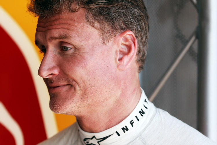 David Coulthard schaut den Formel-1-Stars auf die Finger