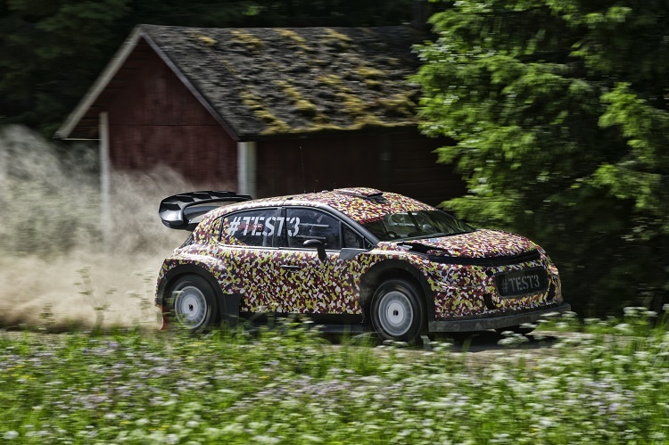 Der Citroën C3 WRC beim dritten Test in Finnland