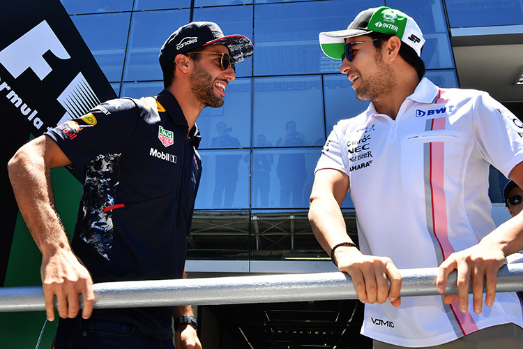 Daniel Ricciardo und Sergio Pérez 