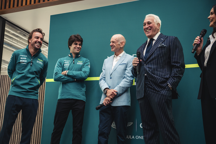 Fernando Alonso, Lance Stroll, Adrian Newey und Lawrence Stroll