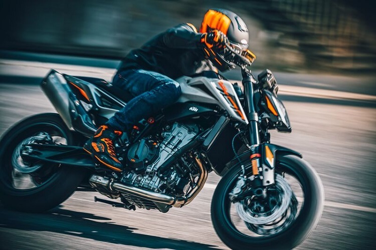 KTM 790 Duke: Meistverkauftes Motorrad in Deutschland 2024 aus chinesischer Produktion